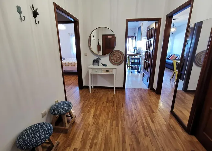 Coronel Pacheco 42 - * Porto