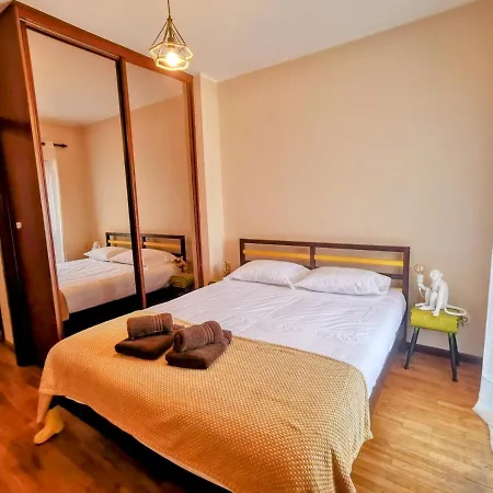 Coronel Pacheco 42 - ポルト