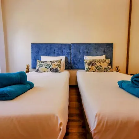 Coronel Pacheco 42 - *